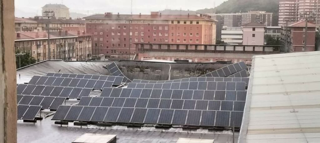 Collapse of solar panel system on roof of sports facility in Spain